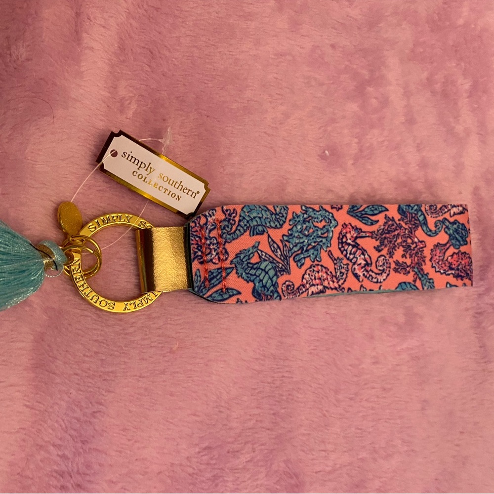Cross body keychain wallet